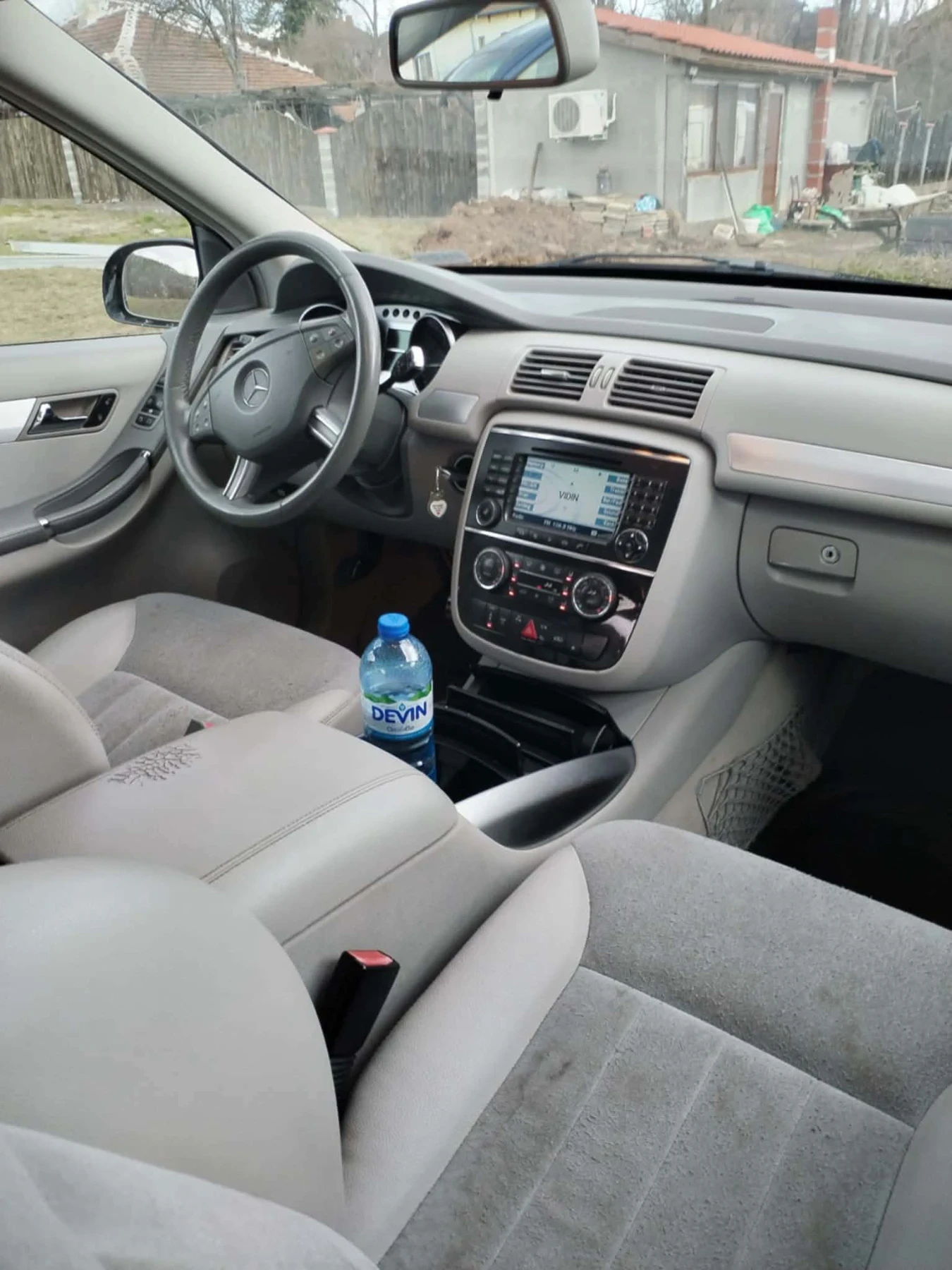 Mercedes-Benz R 320, снимка 2 - Автомобили и джипове - 53760011