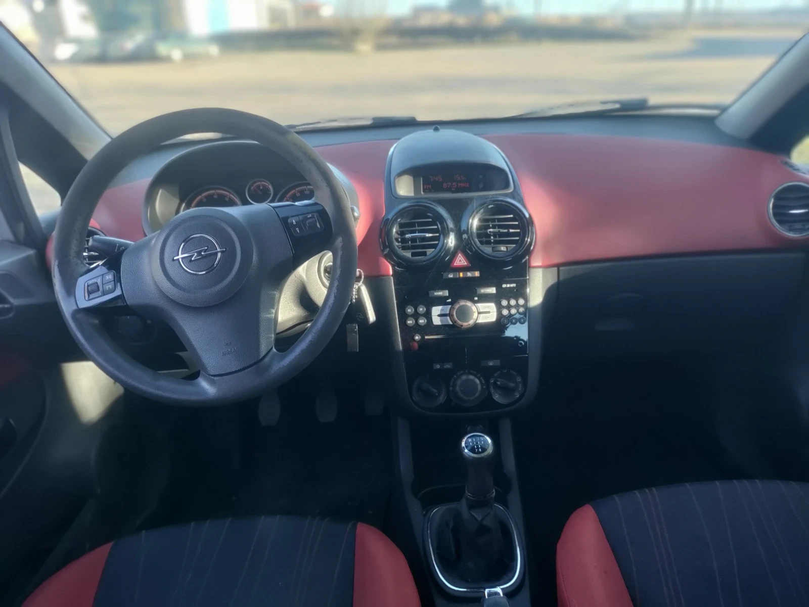 Opel Corsa 1.2бензин, снимка 7 - Автомобили и джипове - 53787320