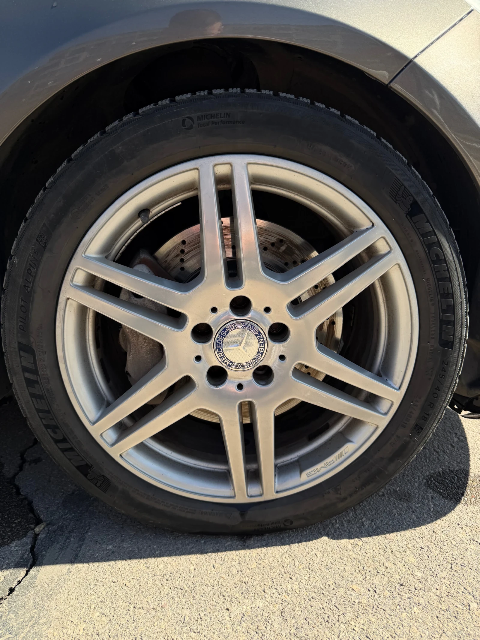 Mercedes-Benz E 500 4MATIC, снимка 5 - Автомобили и джипове - 53803048