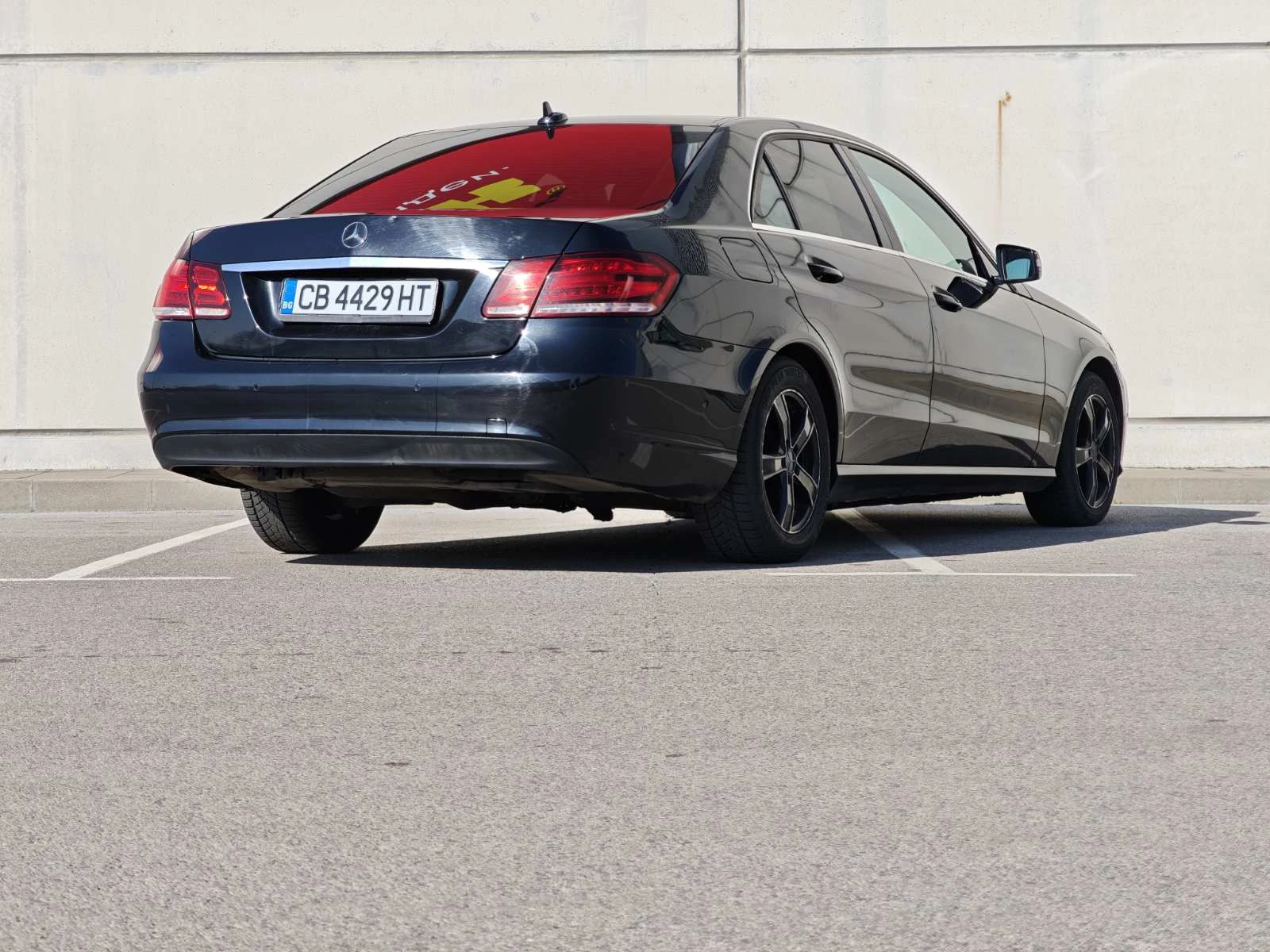 Mercedes-Benz E 200, снимка 6 - Автомобили и джипове - 53894907