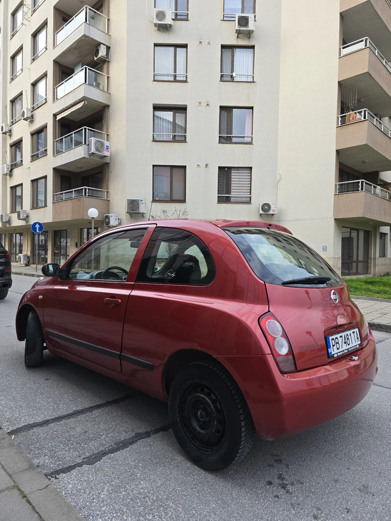 Nissan Micra 1.2  80 к.с., снимка 8 - Автомобили и джипове - 53930902