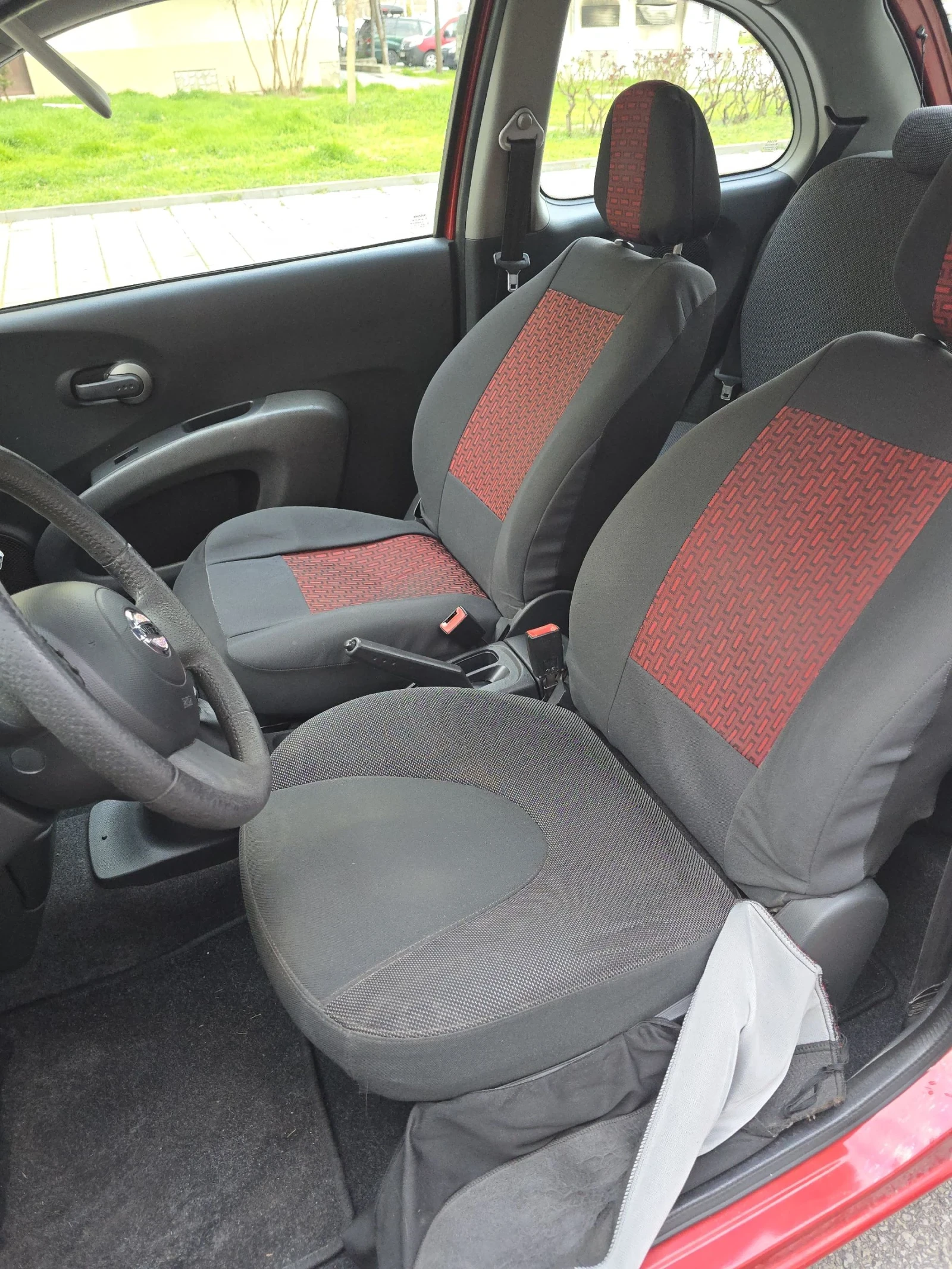 Nissan Micra 1.2  80 к.с., снимка 15 - Автомобили и джипове - 53930902