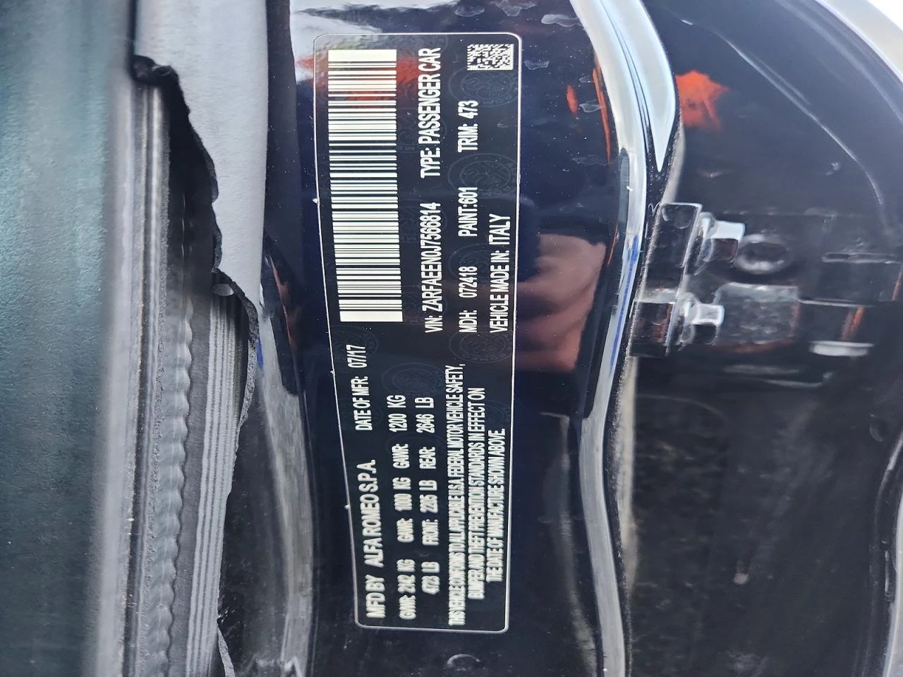 Alfa Romeo Giulia 2.0l Ti Q4, снимка 12 - Автомобили и джипове - 54138393