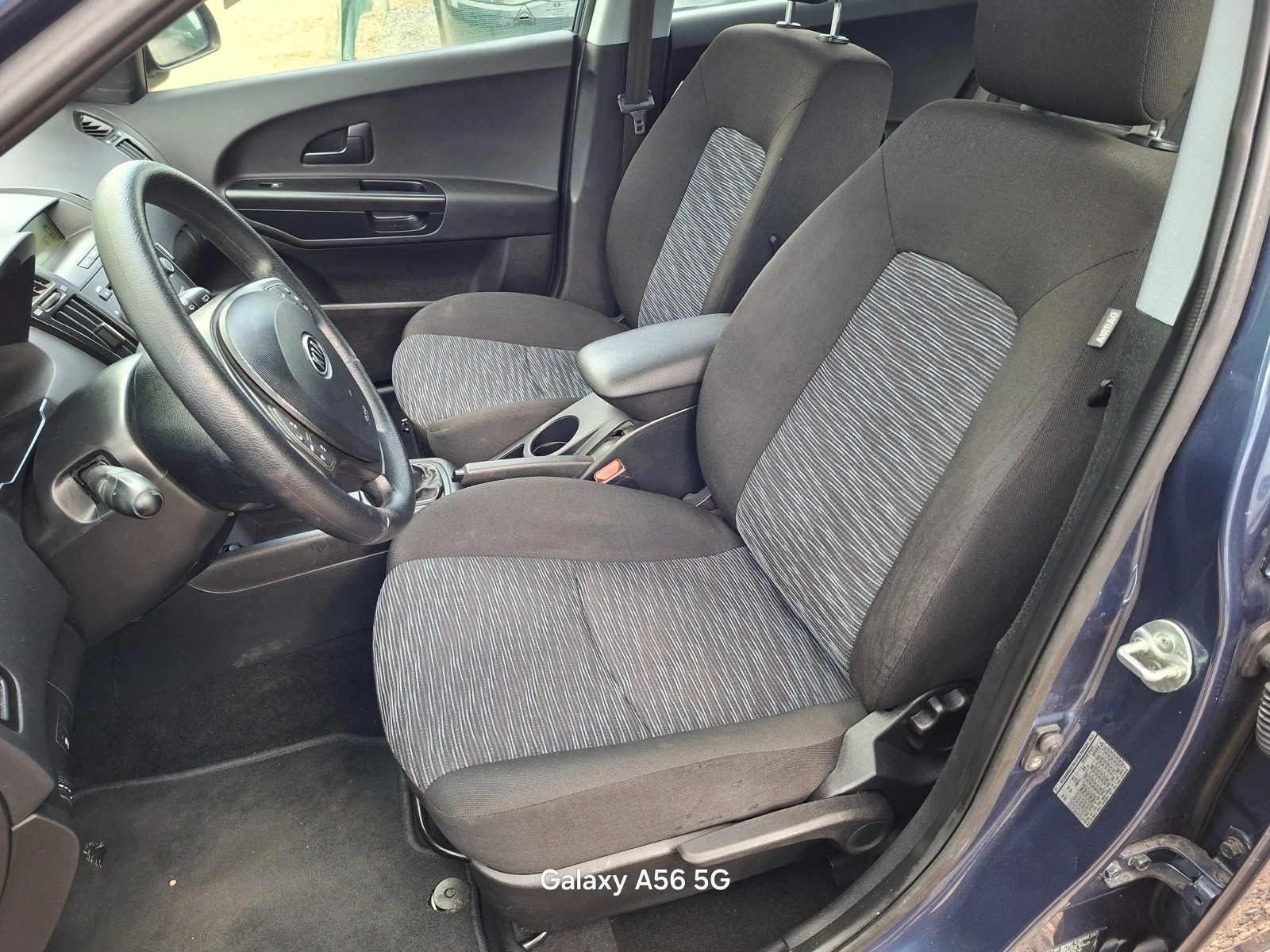 Kia Ceed 1.4 benzin 109кс., снимка 6 - Автомобили и джипове - 54620548