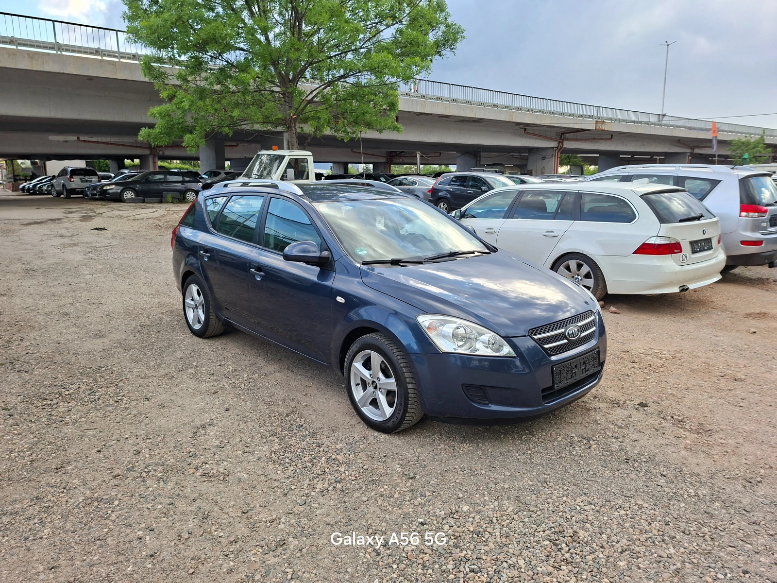 Kia Ceed 1.4 benzin 109кс., снимка 2 - Автомобили и джипове - 54620548