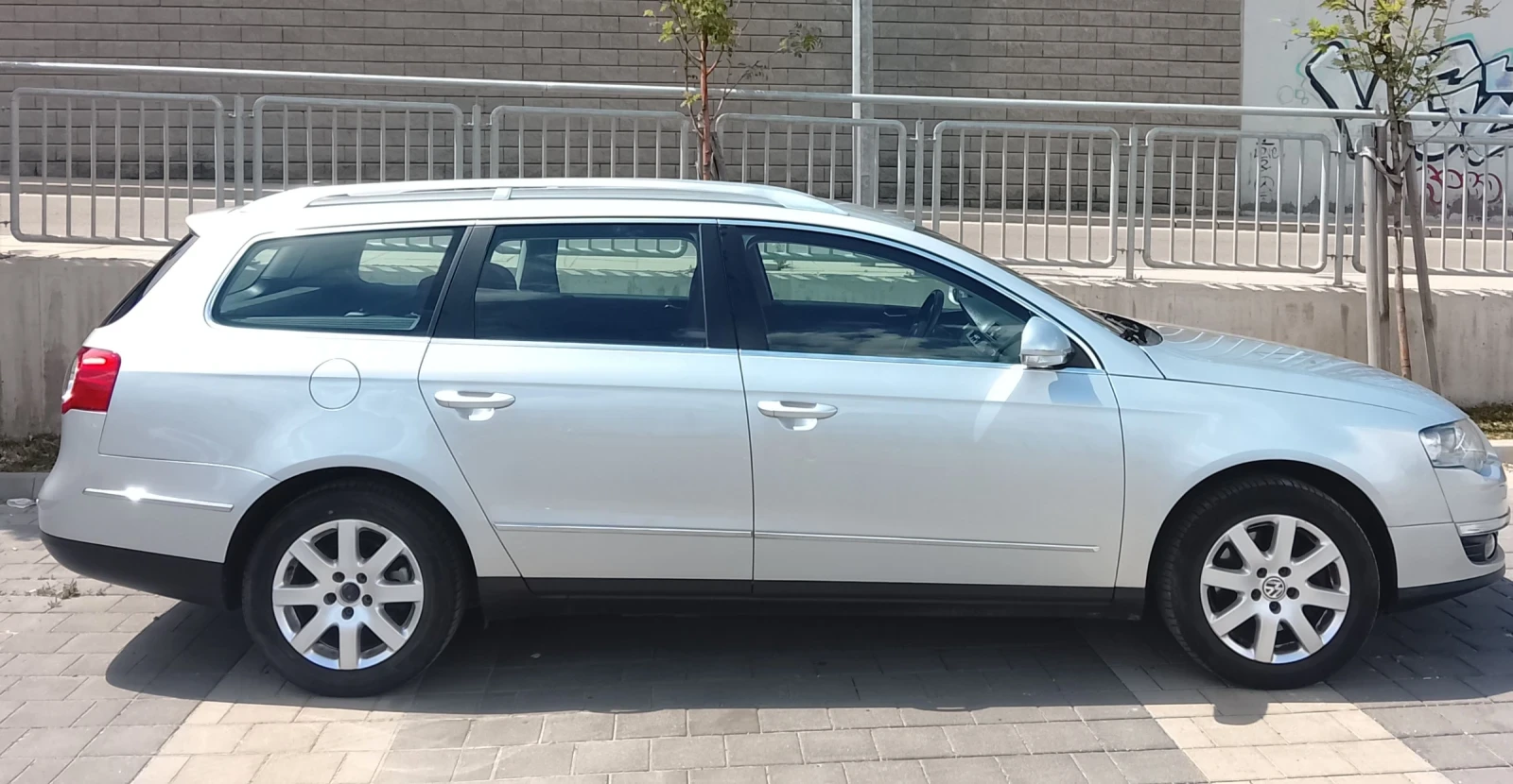 VW Passat 2.0TDI HighLine -DSG+ NAVI-Germany, снимка 11 - Автомобили и джипове - 54707737