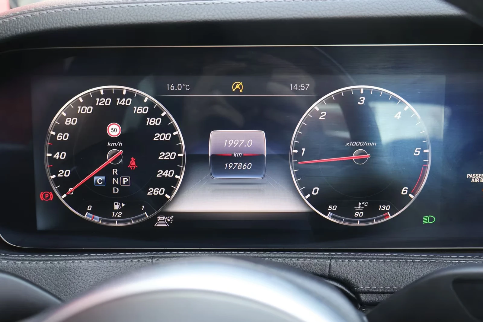 Mercedes-Benz S 350 d/LONG/265HP/4X4/PANO/ОБДУХВАНЕ/ACC/CAM/277h, снимка 15 - Автомобили и джипове - 55059861