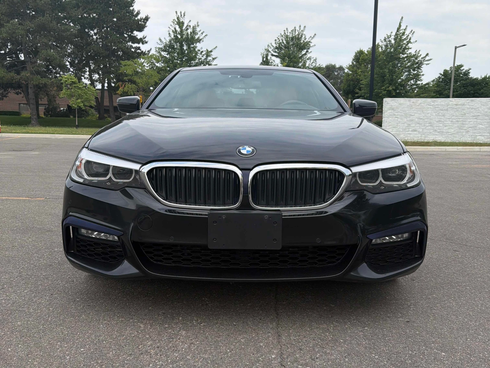 BMW 530 * 530i xDrive * АВТОКРЕДИТ БЕЗ ПЪРВОНАЧАЛНА ВНОСКА, снимка 6 - Автомобили и джипове - 55840139