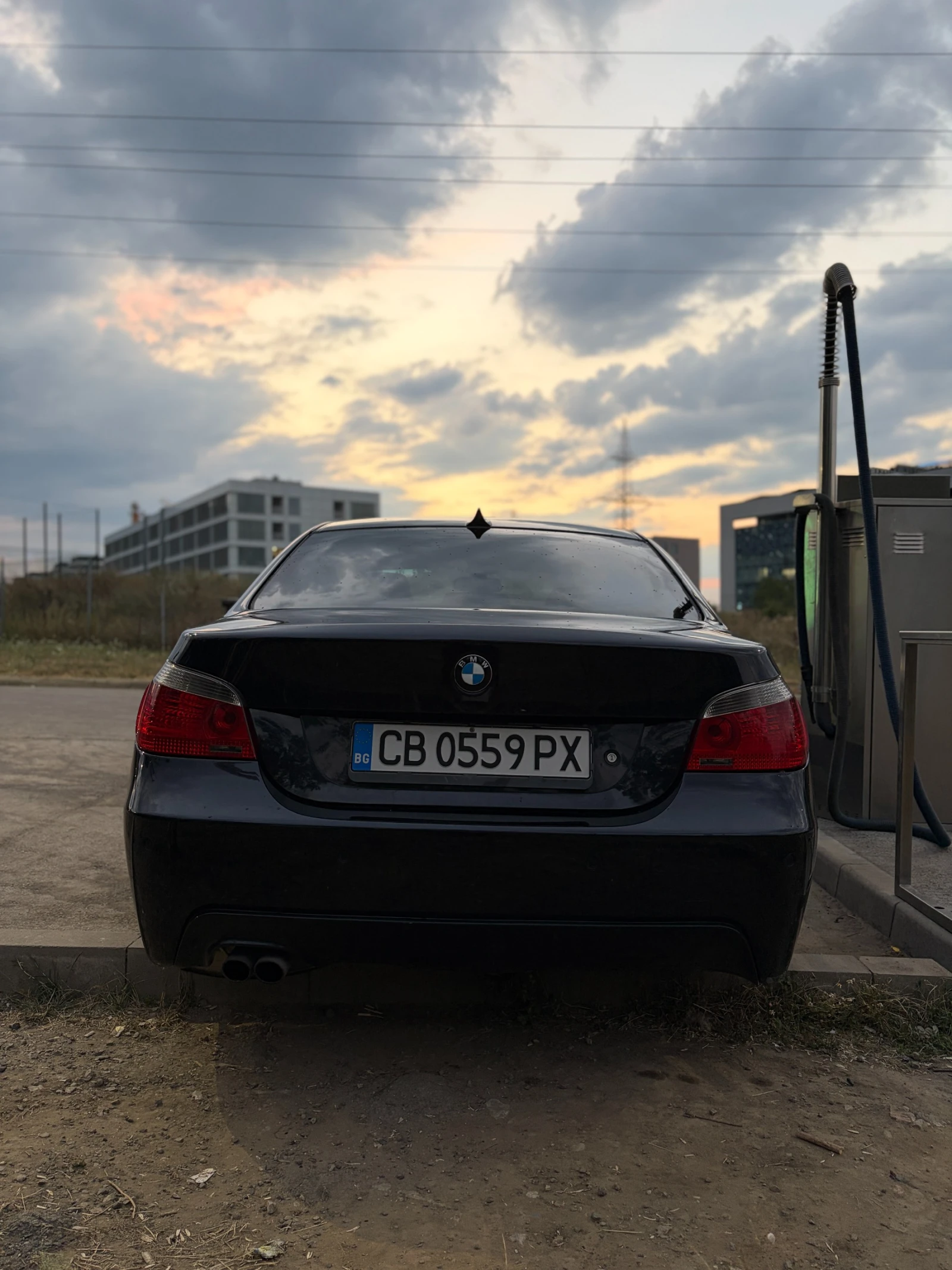 BMW 530 XD, снимка 13 - Автомобили и джипове - 55888354