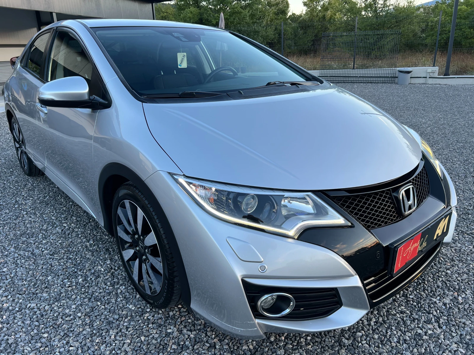 Honda Civic ФЕЙСЛИФТ/НАВИГАЦИЯ/КАМЕРА/ПАРКТРОНИЦИ/ПОДГРЕВ/LED/, снимка 6 - Автомобили и джипове - 55958858