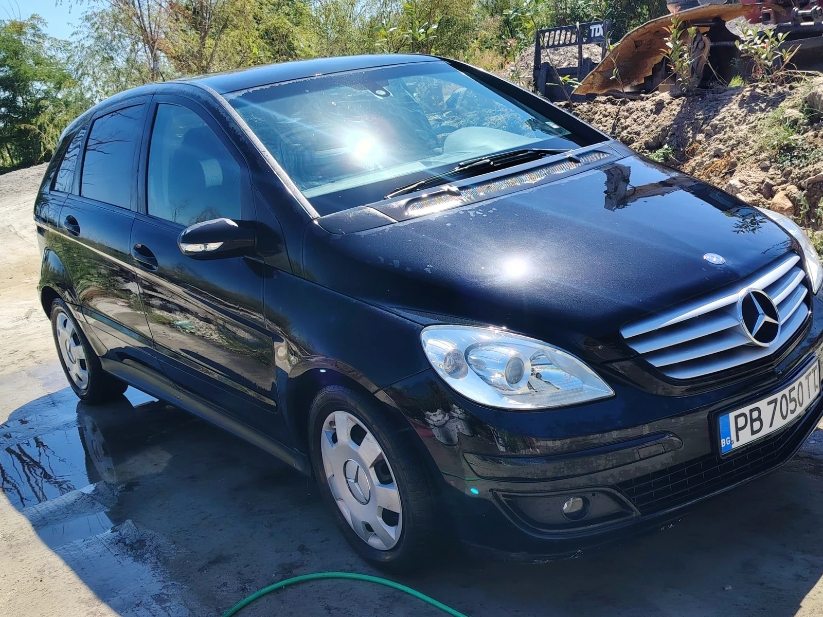 Mercedes-Benz B 180, снимка 3 - Автомобили и джипове - 55981643