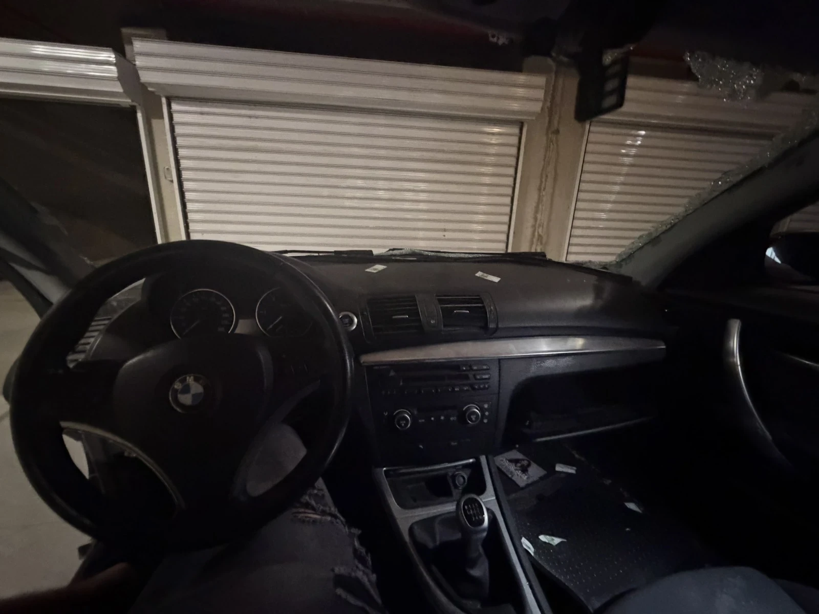 BMW 118, снимка 11 - Автомобили и джипове - 56421859