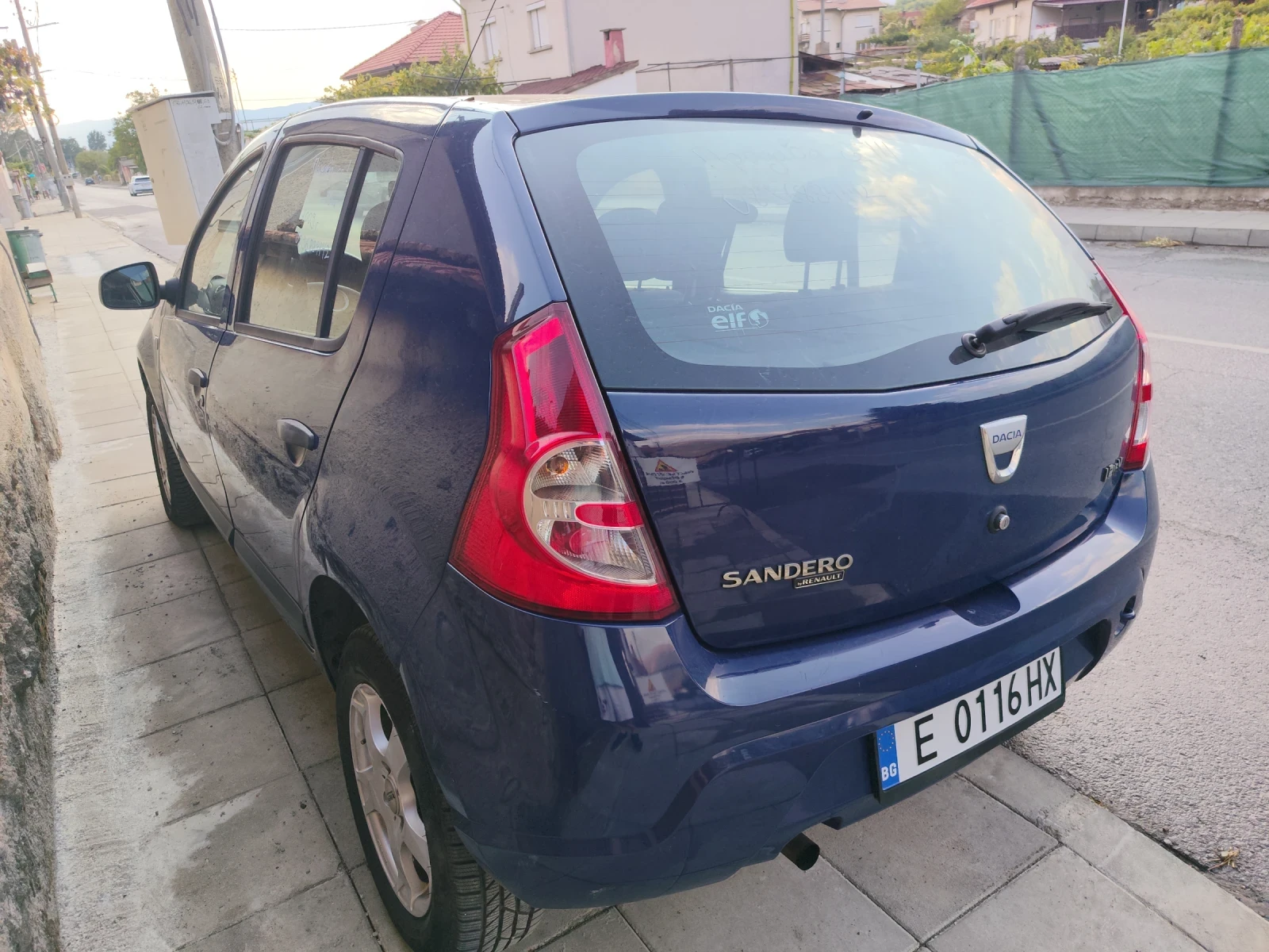 Dacia Sandero, снимка 3 - Автомобили и джипове - 56351132