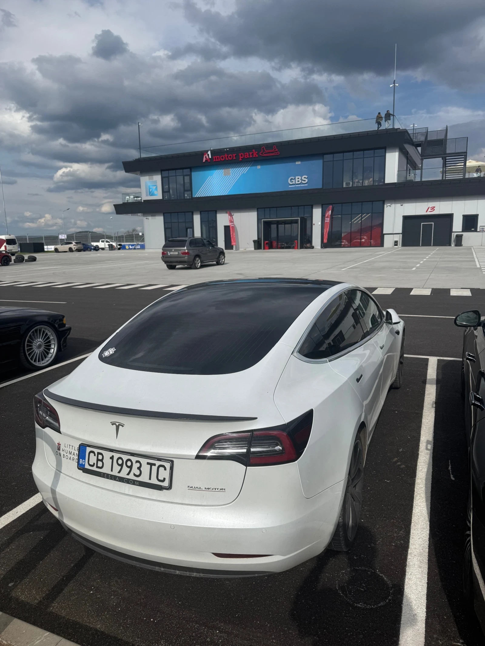 Tesla Model 3 Performance Европейска, снимка 3 - Автомобили и джипове - 56368699
