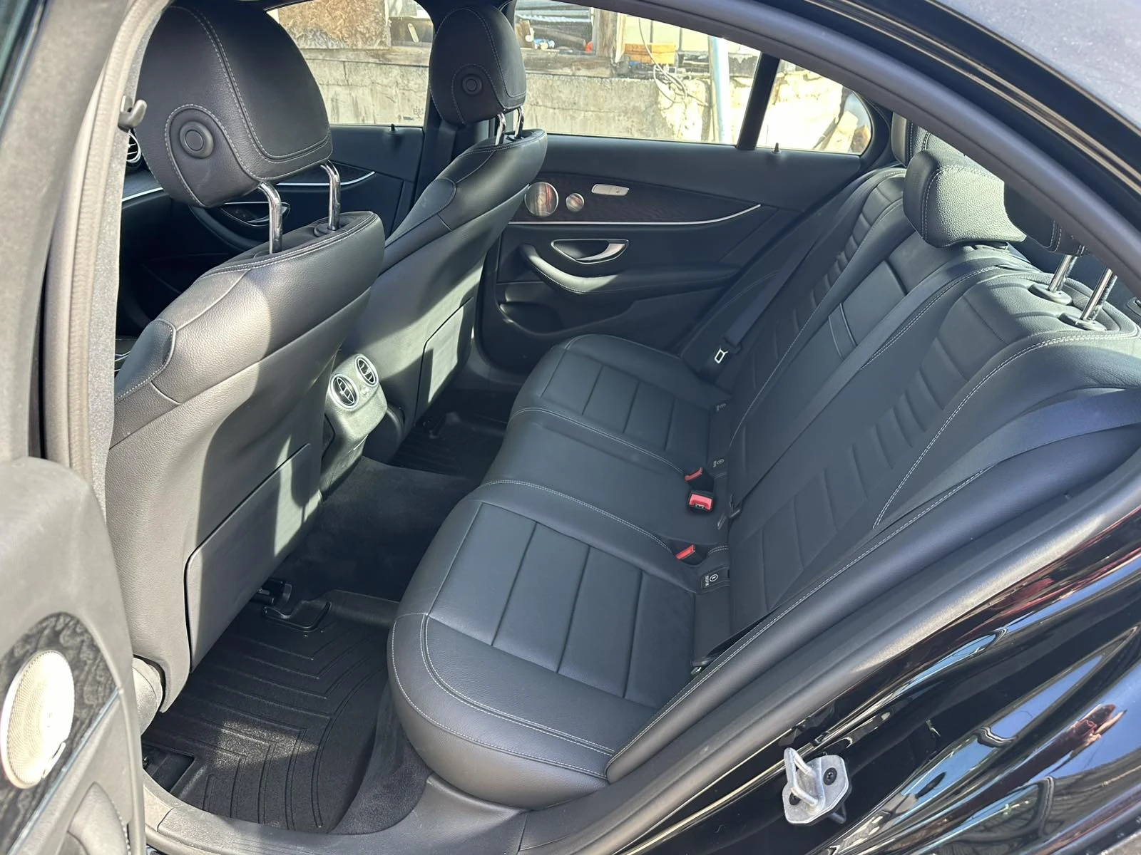 Mercedes-Benz E 450 AMG Package, снимка 5 - Автомобили и джипове - 56620439