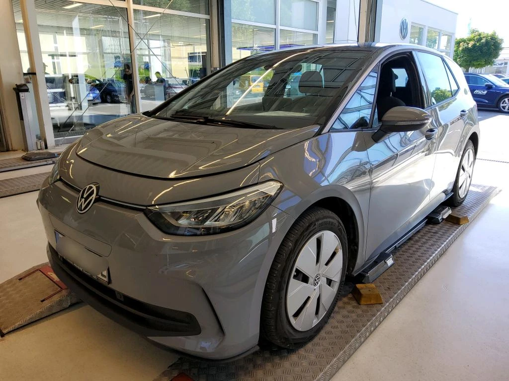 VW ID.3 Pro 62kWh LED, снимка 2 - Автомобили и джипове - 56732696