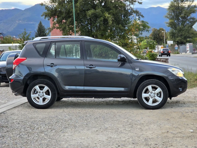 Toyota Rav4 2.2 D4D * 136Hp* 4X4 ЛИЗИНГ, снимка 6 - Автомобили и джипове - 47453232