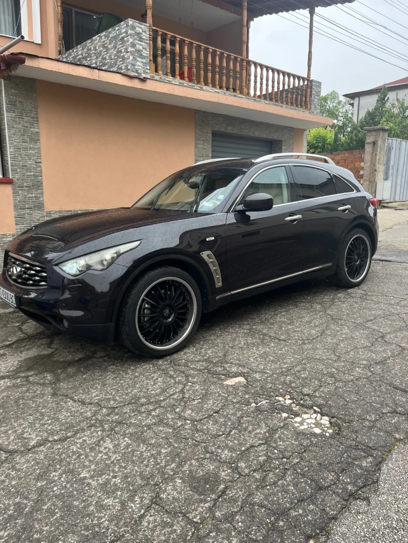 Infiniti Fx 30, снимка 1 - Автомобили и джипове - 48434107