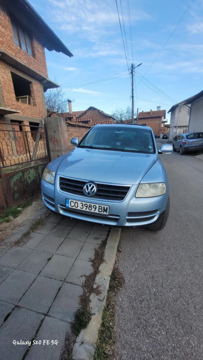 VW Touareg, снимка 2 - Автомобили и джипове - 49529753