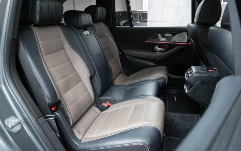 Mercedes-Benz GLS 400 d 4Matic AMG-Line, снимка 8 - Автомобили и джипове - 52628666