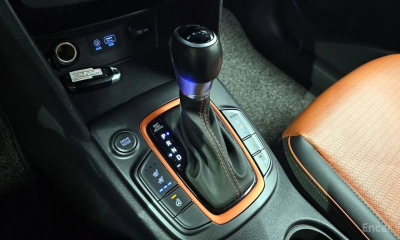 Hyundai Kona, снимка 9 - Автомобили и джипове - 52919744