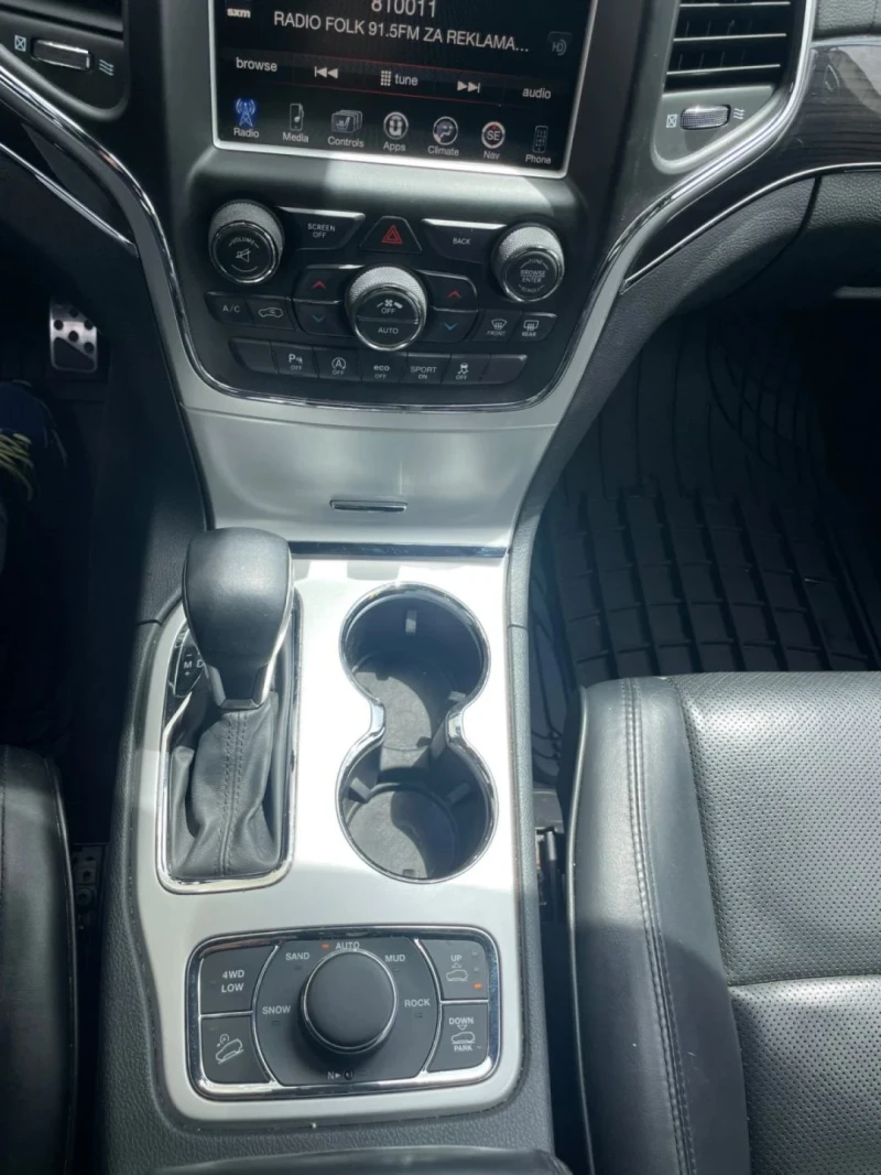 Jeep Grand cherokee 3.6 V6   4x4 Overland, снимка 7 - Автомобили и джипове - 53252128