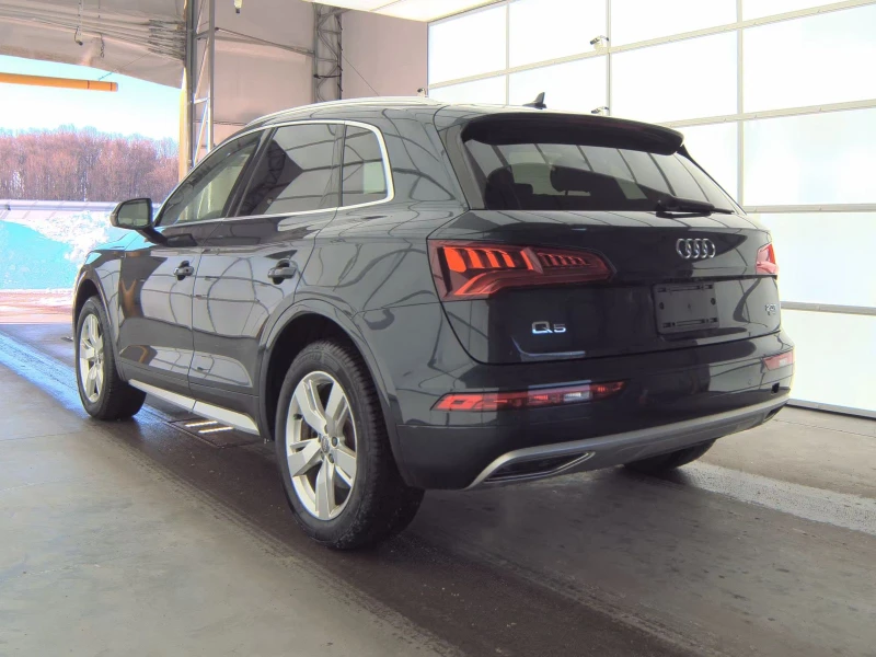 Audi Q5 2.0T* MATRIX* ДИГИТАЛНО* ТАБЛО* 360КАМЕРА* LANE* A, снимка 4 - Автомобили и джипове - 53458328