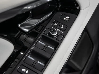 Land Rover Range Rover Evoque АвтоКредит (ЦЕНА ДО БГ), снимка 11 - Автомобили и джипове - 53987516