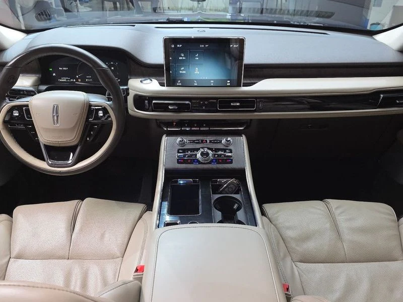 Lincoln Aviator 3.0 C Automatic, снимка 7 - Автомобили и джипове - 55787209