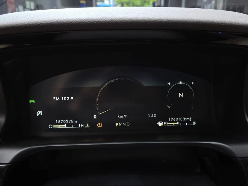 Lincoln Aviator 3.0 C Automatic, снимка 8 - Автомобили и джипове - 55787209