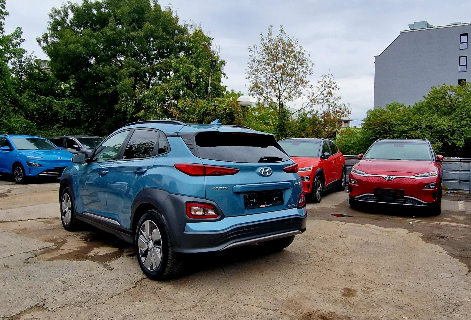 Hyundai Kona 64KW/Premium/Шибидах - изображение 4