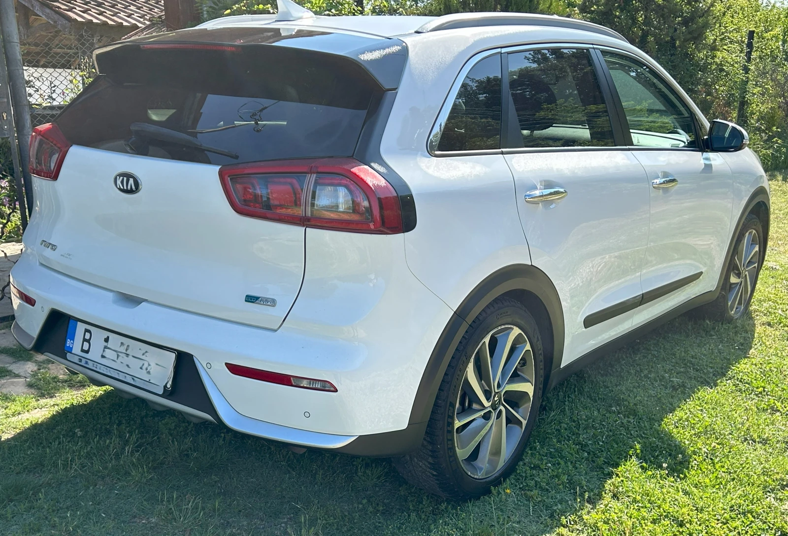 Kia Niro Hybrid - изображение 3
