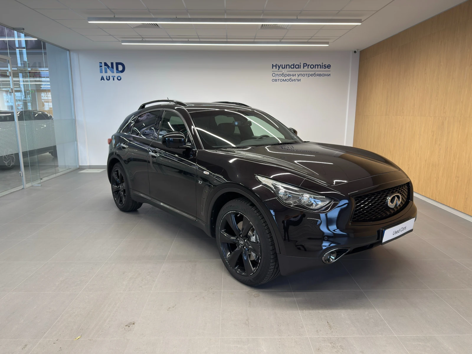 Infiniti QX70 PREMIUM AWD - изображение 7