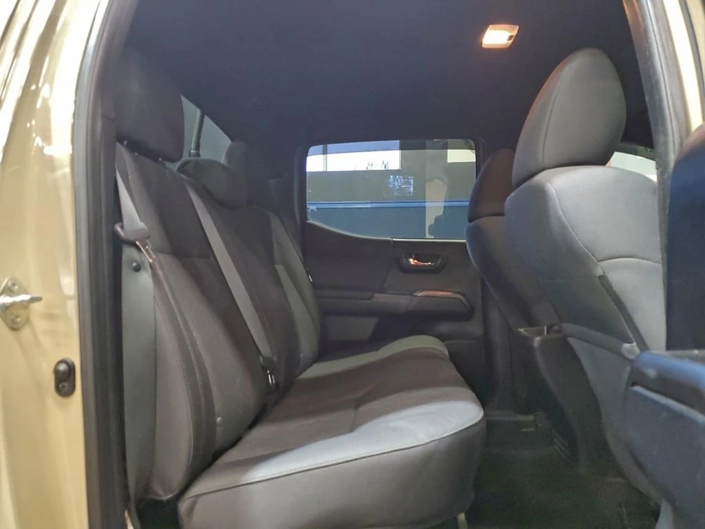 Toyota Tacoma * DOUBLE CAB * CARFAX *  | Mobile.bg � ����������� 10