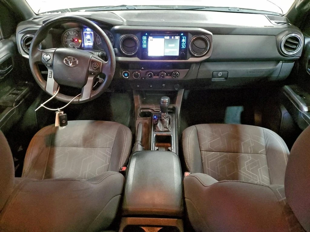 Toyota Tacoma * DOUBLE CAB * CARFAX *  | Mobile.bg � ����������� 8