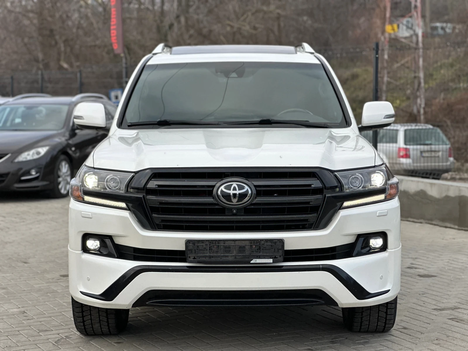 Toyota Land cruiser 200 Executive - изображение 6