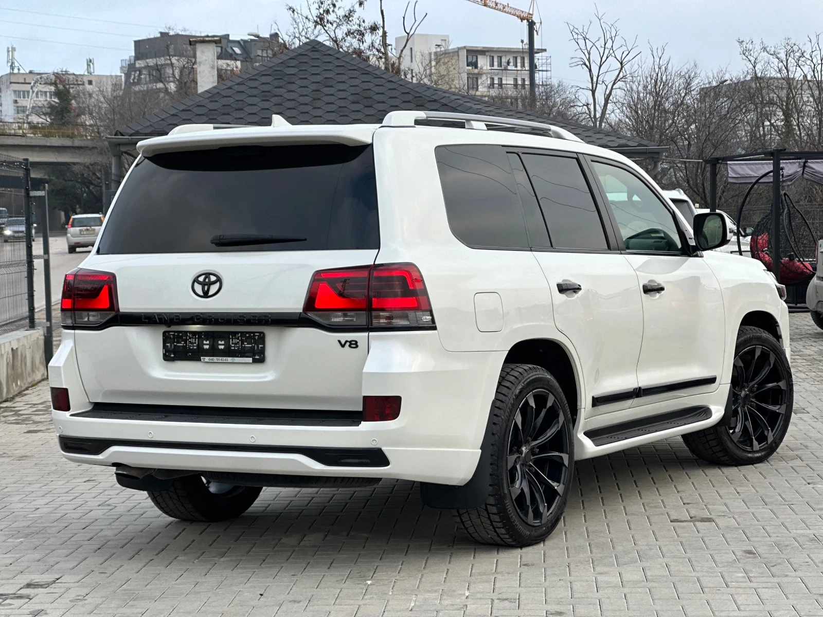 Toyota Land cruiser 200 Executive - изображение 8