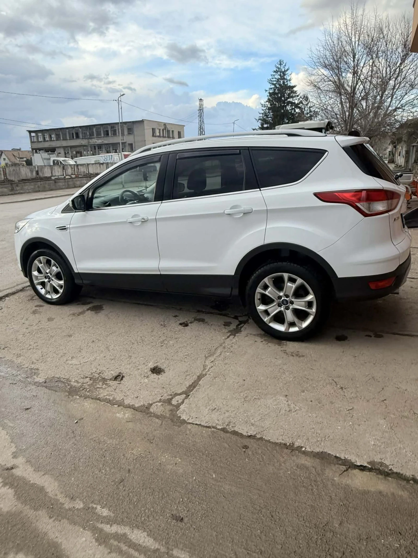 Ford Kuga, снимка 11 - Автомобили и джипове - 54085168