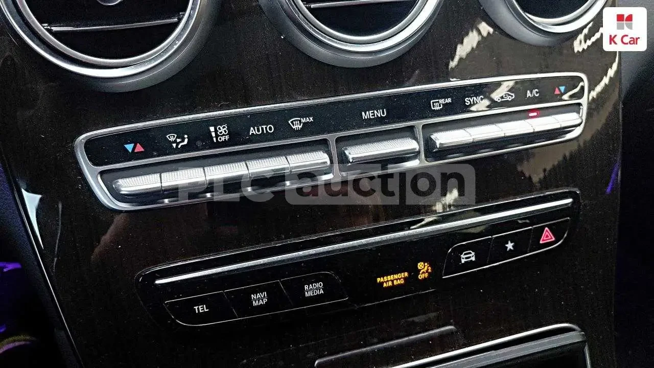 Mercedes-Benz GLC 300 d| 4MATIC| ПАМЕТ| ПОДГРЕВ| ВКЛ.ТЕХНОТЕСТ, снимка 10 - Автомобили и джипове - 54621239