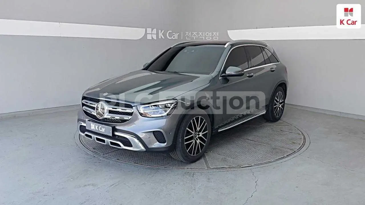 Mercedes-Benz GLC 300 d| 4MATIC| ПАМЕТ| ПОДГРЕВ| ВКЛ.ТЕХНОТЕСТ, снимка 2 - Автомобили и джипове - 54621239