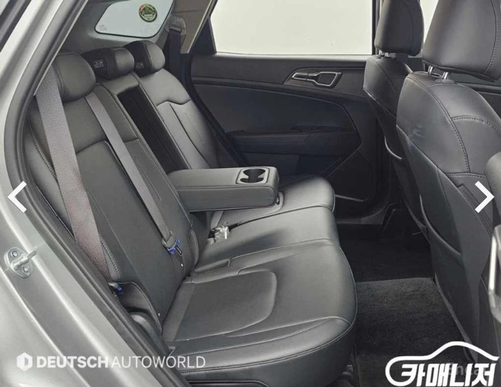 Kia Sportage 2.0D Trendy 4x4* HARMAN KARDON* ПОДГРЕВ* КАМЕРА* , снимка 14 - Автомобили и джипове - 54928935