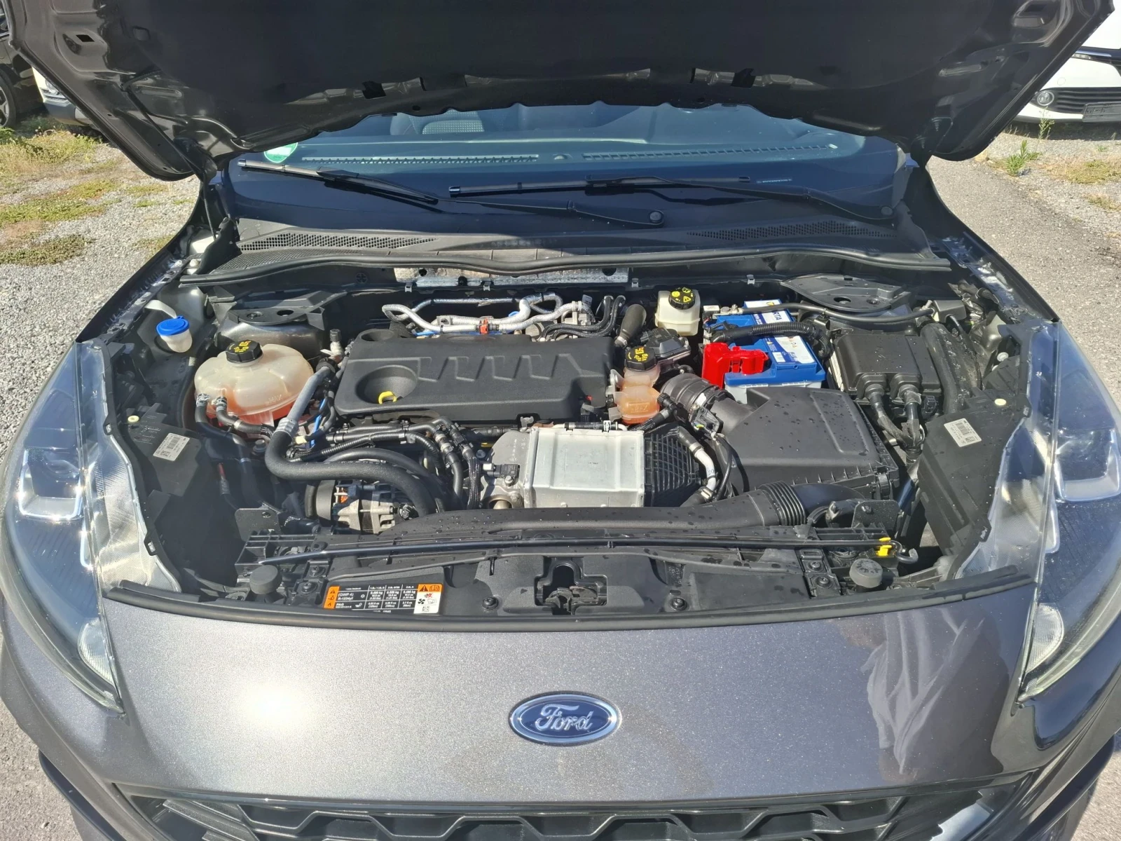 Ford Kuga 2, 0 TDCI-150 ps-St Line, снимка 15 - Автомобили и джипове - 55622532