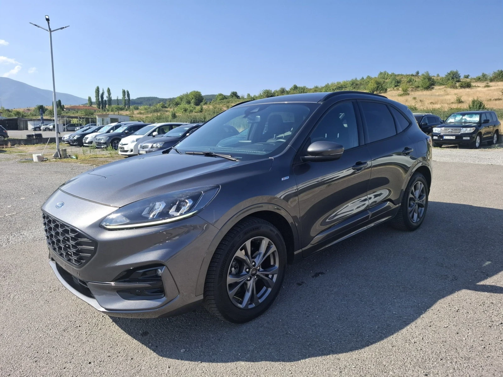 Ford Kuga 2, 0 TDCI-150 ps-St Line, снимка 3 - Автомобили и джипове - 55622532