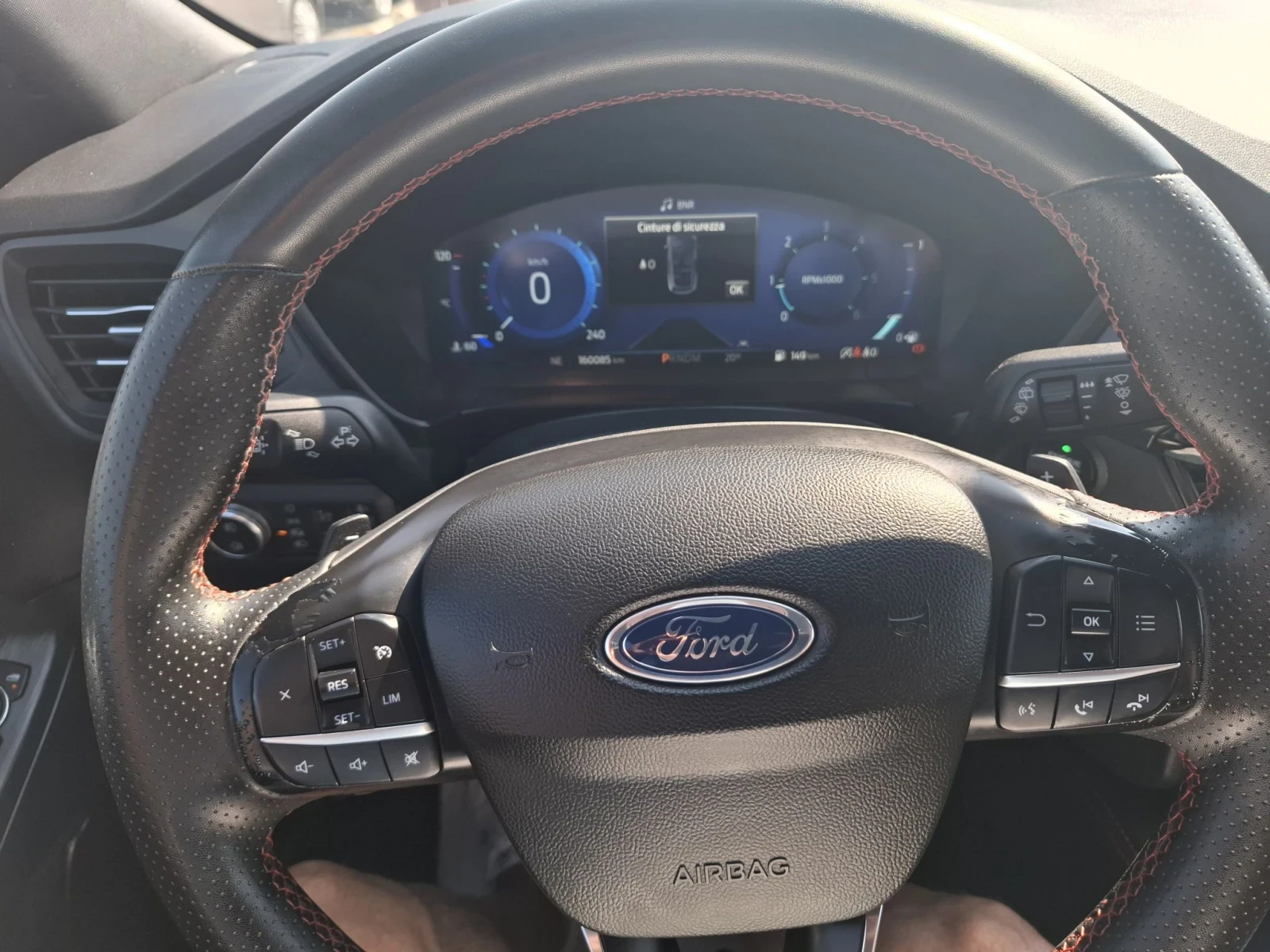 Ford Kuga 2, 0 TDCI-150 ps-St Line, снимка 17 - Автомобили и джипове - 55622532