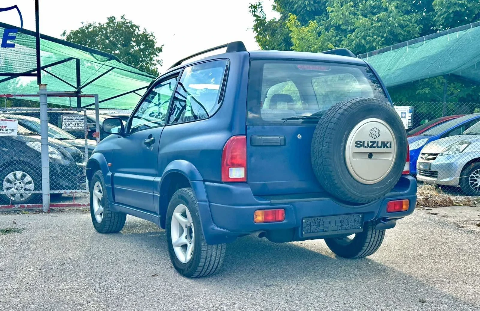 Suzuki Grand vitara, снимка 4 - Автомобили и джипове - 55837324