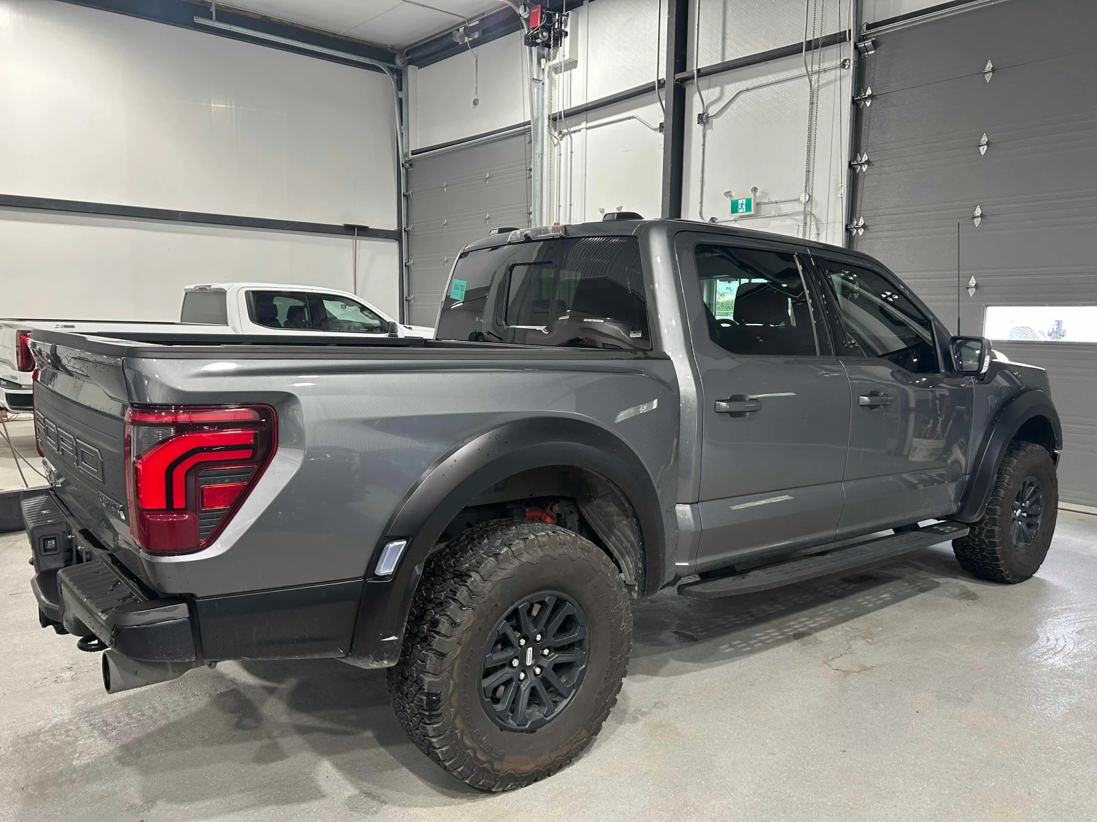Ford F150 * Raptor * CARFAX * ����� �� ����������� | Mobile.bg � ����������� 3