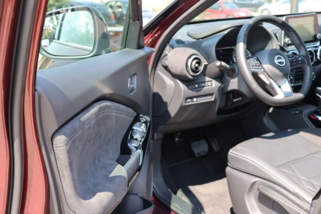 Nissan Juke II (N-Design) 1.0 DIG-T DCT * ГАРАНЦИОНЕН, снимка 5 - Автомобили и джипове - 55993449