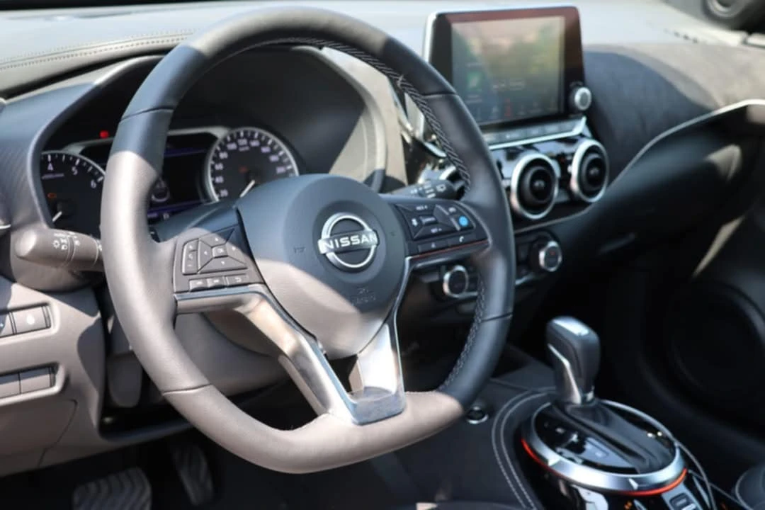 Nissan Juke II (N-Design) 1.0 DIG-T DCT * ГАРАНЦИОНЕН, снимка 4 - Автомобили и джипове - 55993449