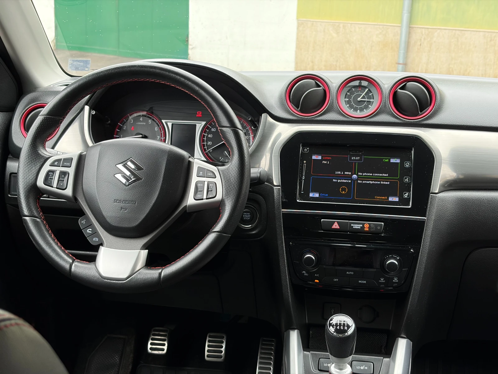 Suzuki Vitara 1.4 Boosterjet 4X4 ALLGRIP, снимка 8 - Автомобили и джипове - 56234535