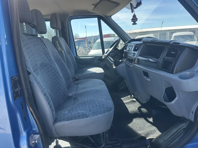 Ford Transit, снимка 11 - Бусове и автобуси - 53557520